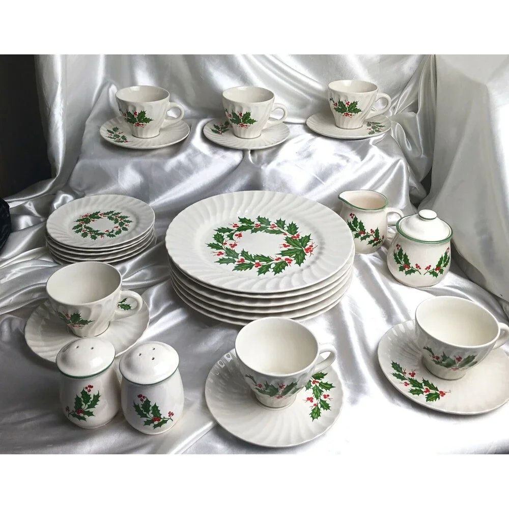 HOLLY BY SCIO DINNER SET FOR 6 W/ACCESSORIES